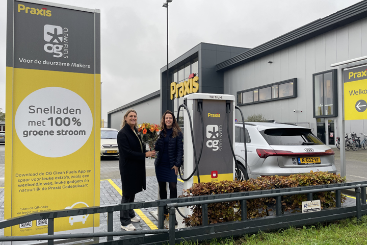 Praxis installs OG Clean Fuels fast chargers